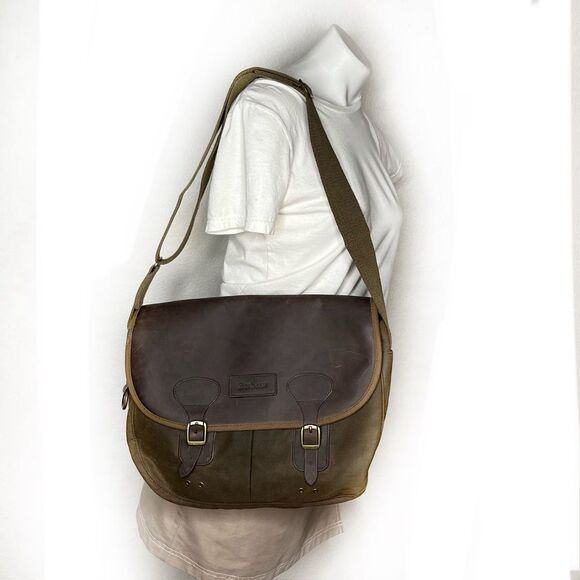 BARBOUR Wax Leather Tarras Bag Brown Messenger Bag Adjustable Strap UNISEX - Picture 7 of 7
